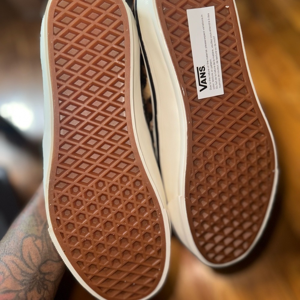 Vans Women's Leopard Print Lace-Up Sneakers in Tan and Black - Picture 5 of 5